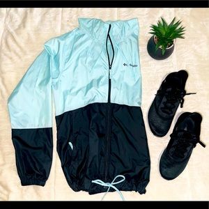 Columbia windbreaker